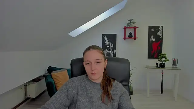 AnneWilsonn online show from May 4, 2026, 5:58 am