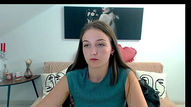 AnneWilsonn online show from June 10, 2026, 5:28 am