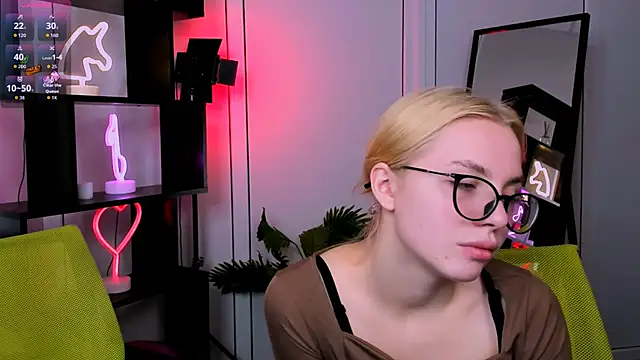 Snapshot of sendi_cais chatting on November 12, 2025, 7:20 am sendi cais online show from November 12, 2025, 7:20 am