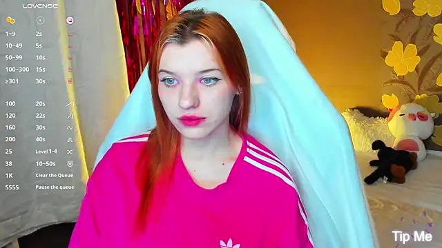 MeganNewCat online show from July 26, 2026, 6:37 pm