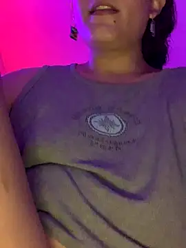 La-Gatiita-trans online show from October 19, 2025, 3:51 am