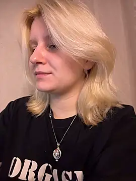 BonnyeBoom online show from March 15, 2026, 4:13 pm