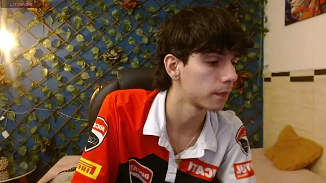 AmethystShadow17 online show from February 26, 2026, 7:46 pm