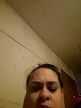 Snapshot of BigBusty_VoluptuousMilfX chatting on October 31, 2025, 1:39 am BigBusty VoluptuousMilfX online show from October 31, 2025, 1:39 am