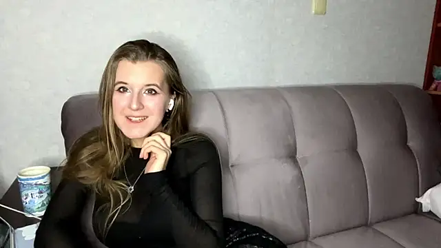 Snapshot of AnnamariaVieu chatting on November 29, 2025, 8:45 pm AnnamariaVieu online show from November 29, 2025, 8:45 pm