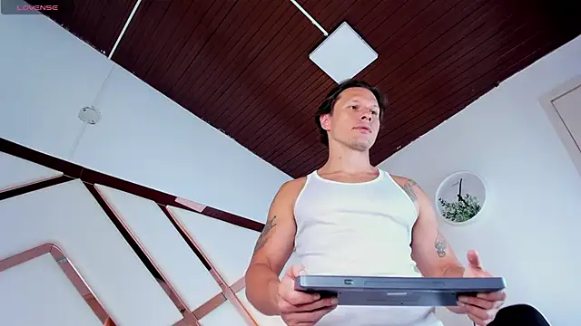 Justin valverde online show from February 8, 2026, 2:15 am