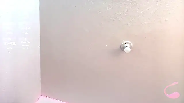 Snapshot of Elisce_cloudd chatting on February 18, 2026, 5:58 am Elisce cloudd online show from February 18, 2026, 5:58 am