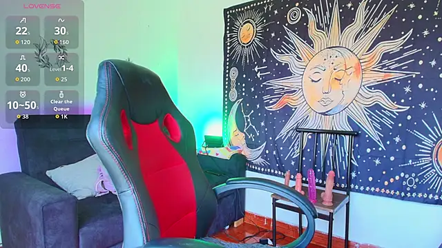 Snapshot of Cat__Moon__ chatting on July 1, 2026, 6:51 pm Cat Moon online show from July 1, 2026, 6:51 pm
