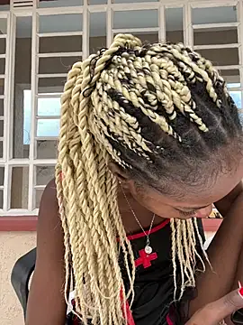 NyahHeat online show from March 7, 2026, 9:17 am