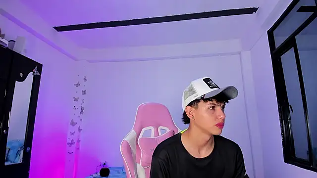 Axel Cody  online show from March 1, 2026, 11:34 am