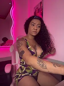 crespa cute online show from March 28, 2026, 8:30 pm