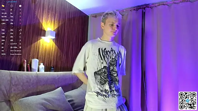 Logan mett online show from March 12, 2026, 4:02 pm