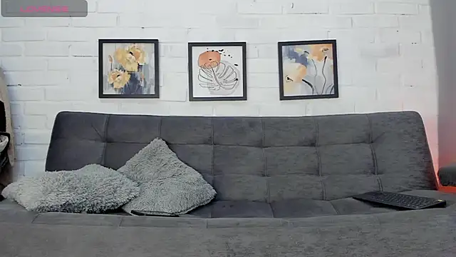 Snapshot of MATEO_HUNTER chatting on December 3, 2025, 12:29 am MATEO HUNTER online show from December 3, 2025, 12:29 am