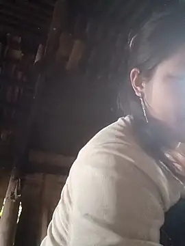 Lyssa-a online show from February 12, 2026, 5:13 am