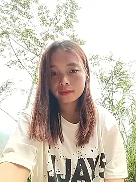Nguyet2k4 online show from April 30, 2026, 7:58 am