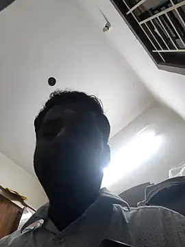 Vickyins480000 online show from December 19, 2025, 4:47 pm