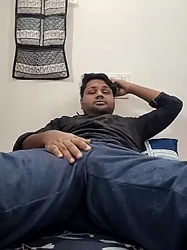 Snapshot of Akki19989 chatting on November 24, 2025, 10:04 am Akki19989 online show from November 24, 2025, 10:04 am