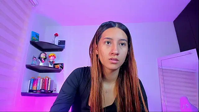 kittyrush  online show from November 21, 2025, 7:34 pm