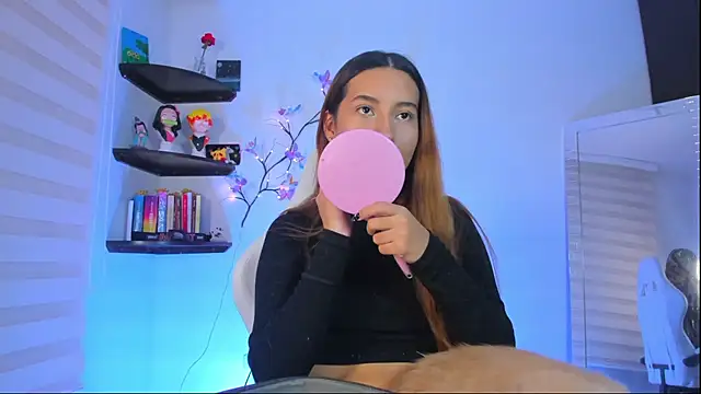 kittyrush  online show from November 28, 2025, 7:00 am