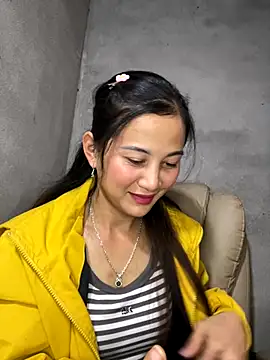 Miss-World00 online show from December 23, 2025, 6:22 am