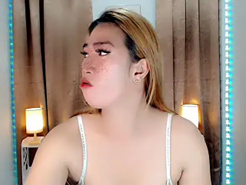 littleredbunny27 online show from January 16, 2026, 5:55 am