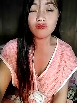 Snapshot of Hani-i chatting on November 30, 2025, 8:35 pm Hani-i online show from November 30, 2025, 8:35 pm