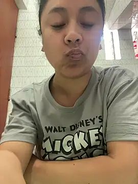 Snapshot of Techi0525 chatting on October 31, 2025, 6:09 pm Techi0525 online show from October 31, 2025, 6:09 pm