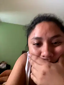 Snapshot of Techi0525 chatting on November 27, 2025, 7:16 pm Techi0525 online show from November 27, 2025, 7:16 pm