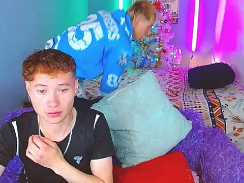 Latin boysxxxx online show from December 1, 2025, 4:12 pm