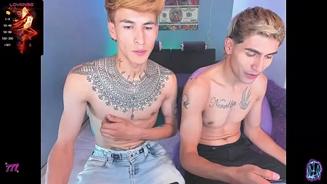 Snapshot of Latin_boysxxxx chatting on June 12, 2026, 9:35 pm Latin boysxxxx online show from June 12, 2026, 9:35 pm