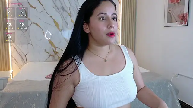 Snapshot of zoe_longhair chatting on June 19, 2026, 6:56 pm zoe longhair online show from June 19, 2026, 6:56 pm