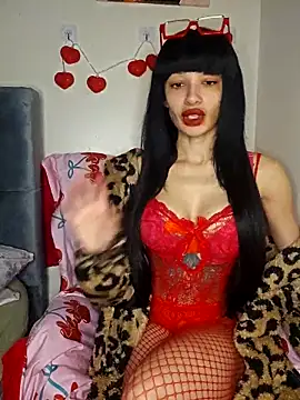 LucyMiax online show from March 17, 2026, 2:27 am