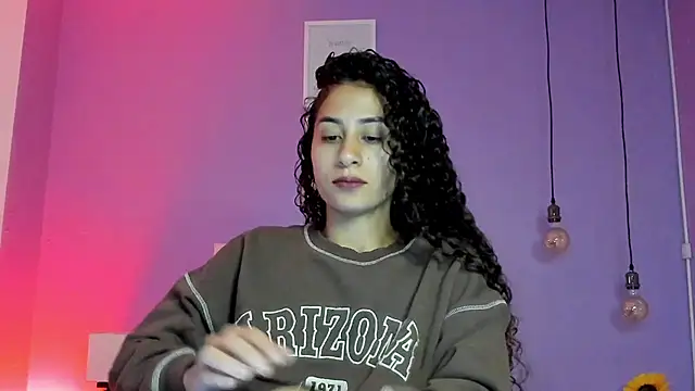 Snapshot of fernanda317 chatting on July 18, 2026, 6:56 pm fernanda317 online show from July 18, 2026, 6:56 pm