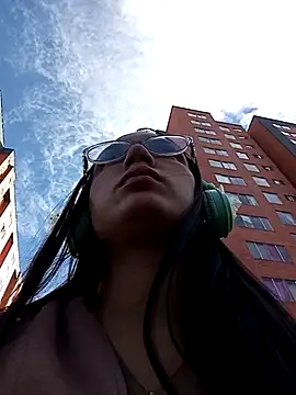 Snapshot of Arianaa_Toro chatting on November 13, 2025, 12:48 pm Arianaa Toro online show from November 13, 2025, 12:48 pm