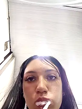 Snapshot of Arianaa_Toro chatting on November 15, 2025, 10:45 am Arianaa Toro online show from November 15, 2025, 10:45 am