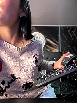 Snapshot of Arianaa_Toro chatting on November 20, 2025, 1:33 pm Arianaa Toro online show from November 20, 2025, 1:33 pm