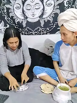 abby n emily online show from July 11, 2026, 2:09 pm