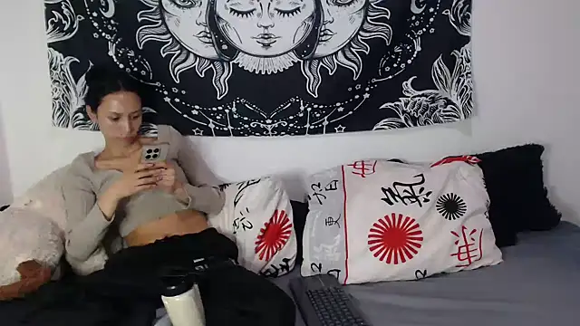 abby n emily online show from July 30, 2026, 1:21 pm