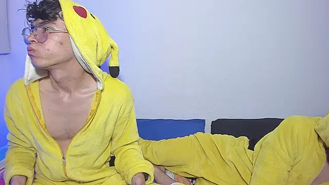 Snapshot of dani_angel_dark chatting on October 28, 2025, 12:14 am dani angel dark online show from October 28, 2025, 12:14 am