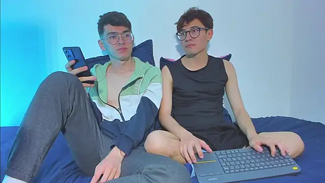 Snapshot of dani_angel_dark chatting on November 13, 2025, 11:25 pm dani angel dark online show from November 13, 2025, 11:25 pm