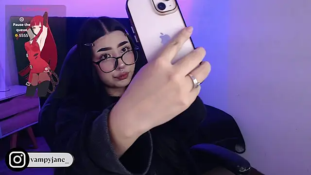 VamppyJane online show from January 13, 2026, 2:28 am