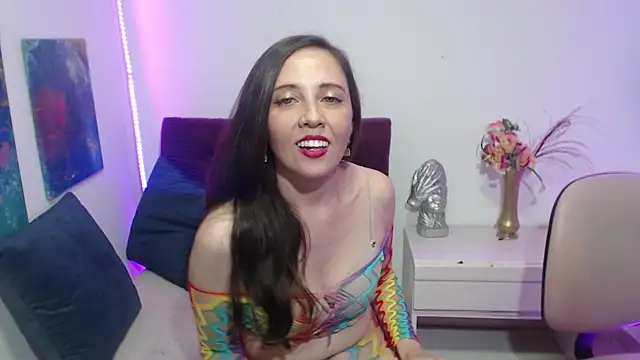 Snapshot of SolSmithh chatting on October 14, 2025, 11:49 pm SolSmithh online show from October 14, 2025, 11:49 pm