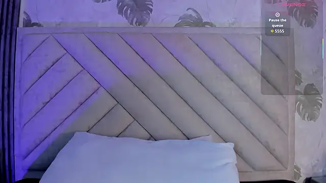 Snapshot of Lexy-Sweet1 chatting on November 11, 2025, 4:45 am Lexy-Sweet1 online show from November 11, 2025, 4:45 am