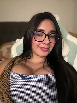 Snapshot of MiaSofia__ chatting on April 11, 2026, 7:45 am MiaSofia online show from April 11, 2026, 7:45 am