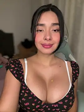 Snapshot of MiaSofia__ chatting on April 17, 2026, 4:48 am MiaSofia online show from April 17, 2026, 4:48 am