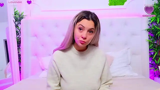 AriannaSins online show from January 13, 2026, 2:22 pm