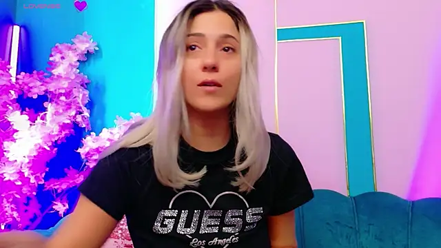 AriannaSins online show from July 10, 2026, 12:19 pm