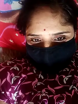 Snapshot of Rajni_chauhan chatting on November 6, 2025, 6:14 am Rajni chauhan online show from November 6, 2025, 6:14 am