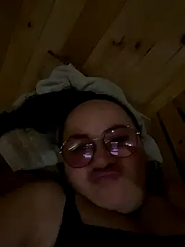 Snapshot of antoniamiller69 chatting on November 6, 2025, 12:22 am antoniamiller69 online show from November 6, 2025, 12:22 am