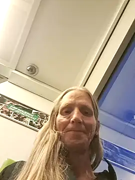 Cheryl F online show from July 4, 2026, 7:53 pm